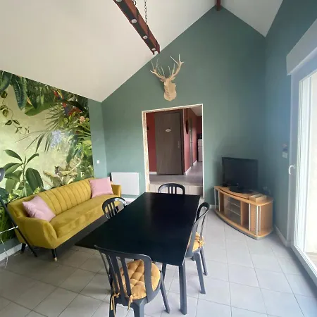 Holiday home De La Prevosserie